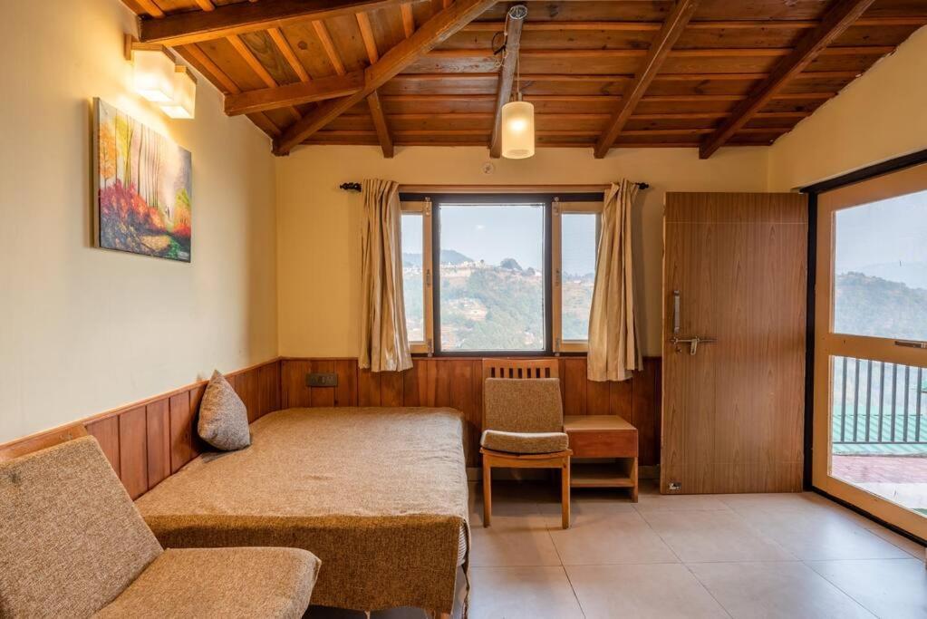 Dream Cottage 3 Pet-Friendly 2Br W Mountain View Mukteshwar Buitenkant foto